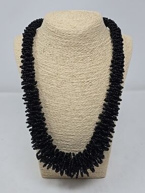 Vtg black loopy woven seed beads graduated necklace artisan statement boho.